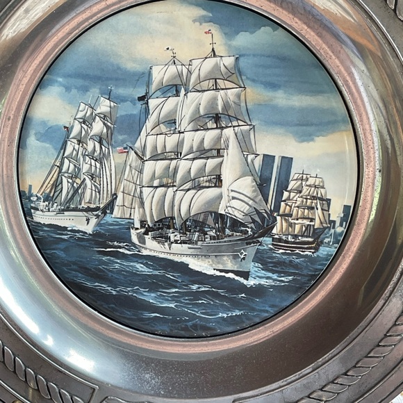 Commemorative plate, tall ships gather in NY harbor 1976 - Picture 4 of 11